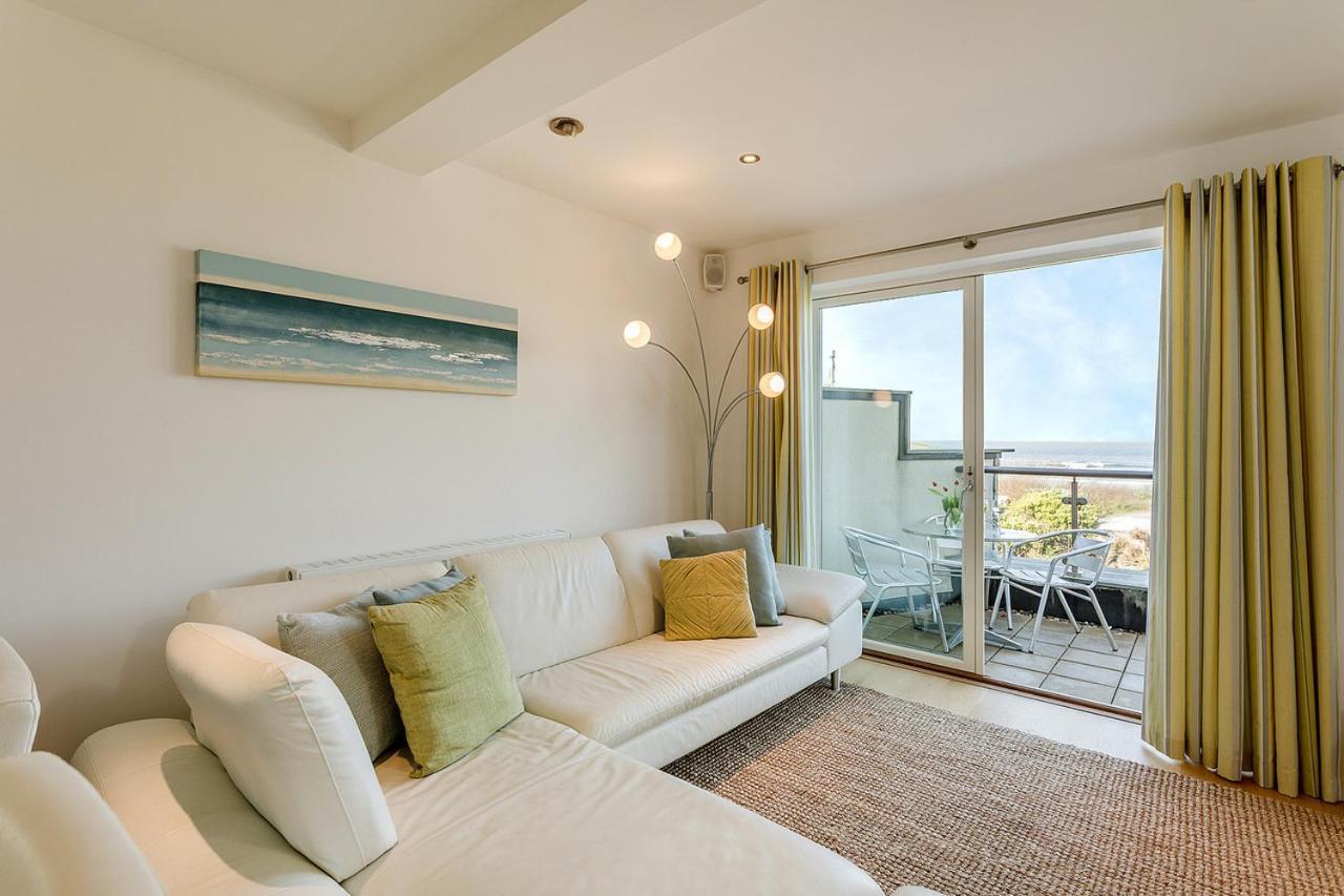 Apartment By The Beach, Sea Views St Merryn Buitenkant foto