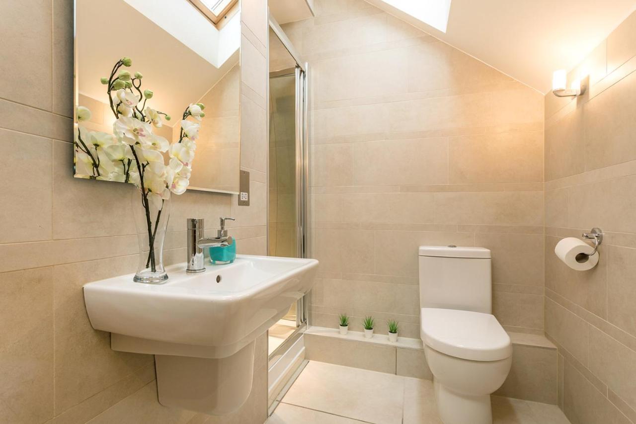 Apartment By The Beach, Sea Views St Merryn Buitenkant foto