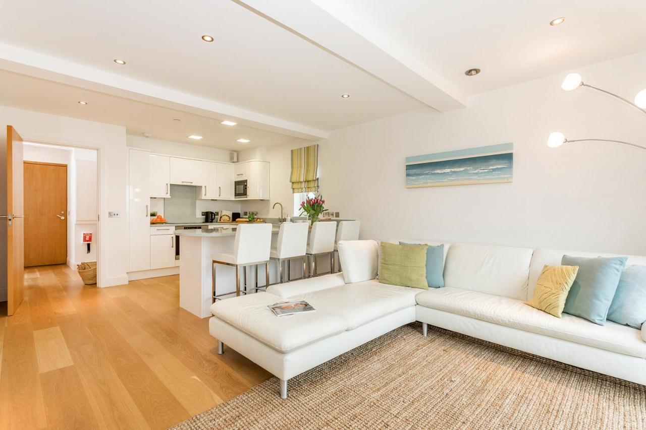 Apartment By The Beach, Sea Views St Merryn Buitenkant foto