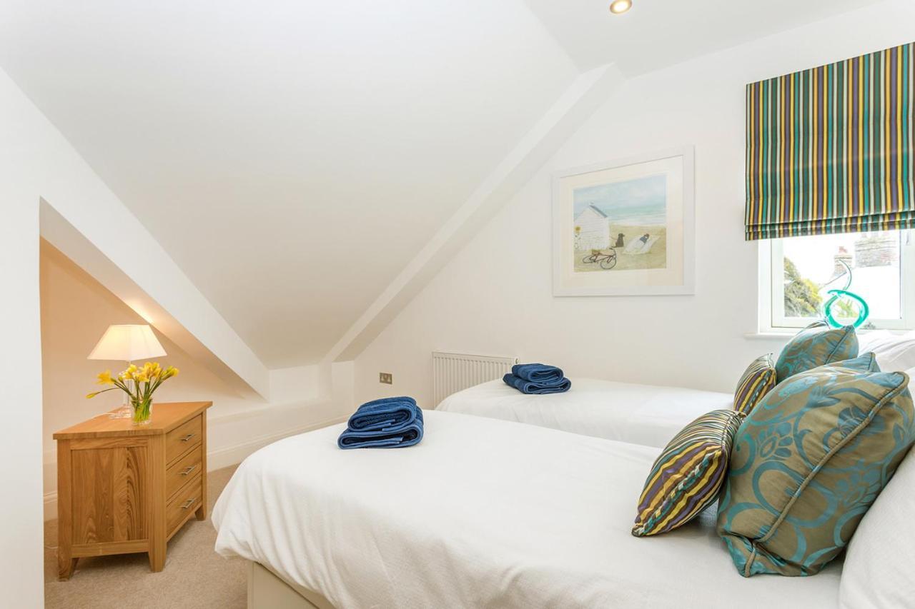Apartment By The Beach, Sea Views St Merryn Buitenkant foto